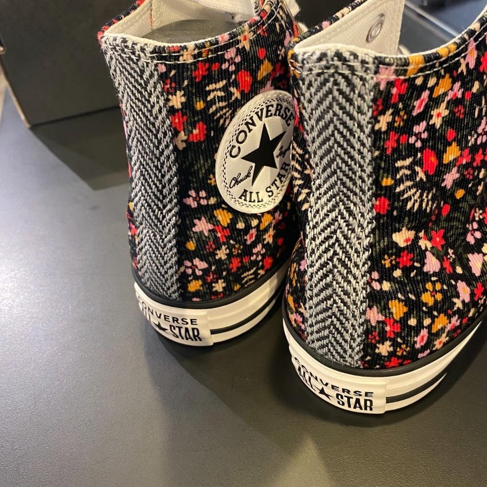 New Converse All Star Hi Corduroy Black Floral Sneakers - Picture 2 of 6